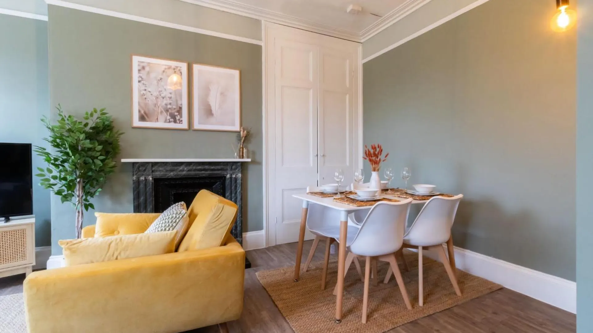 Clarence Square Penthouse Apartment GLOUCESTERSHIRE